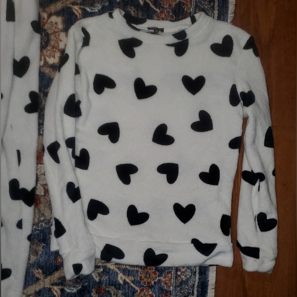 Angel Cult White Long Sleeve Fluffy Shirt with Black Hearts - Picture 1 of 7